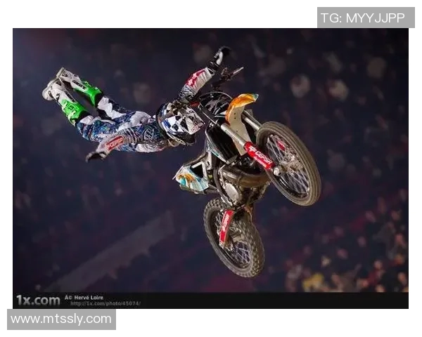 重庆极限运动队与北京极限运动队赛后复盘意识碰撞的深度分析与反思